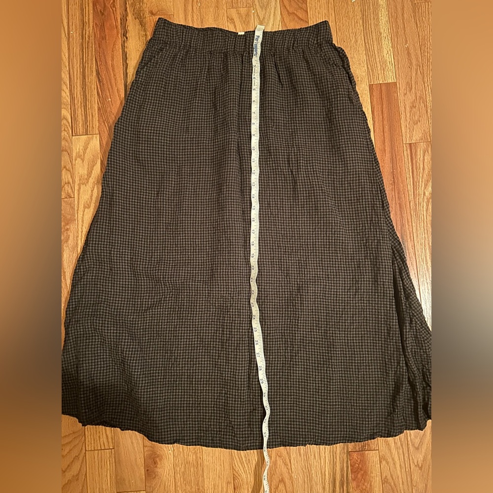 Eileen Fisher puckered linen skirt - Picture 5 of 6